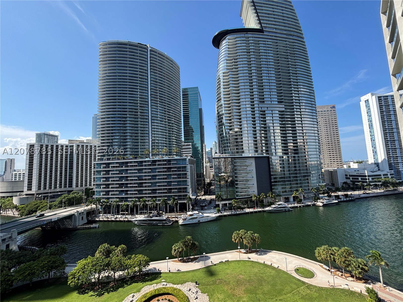475 Brickell Ave #1410, Miami FL 33131