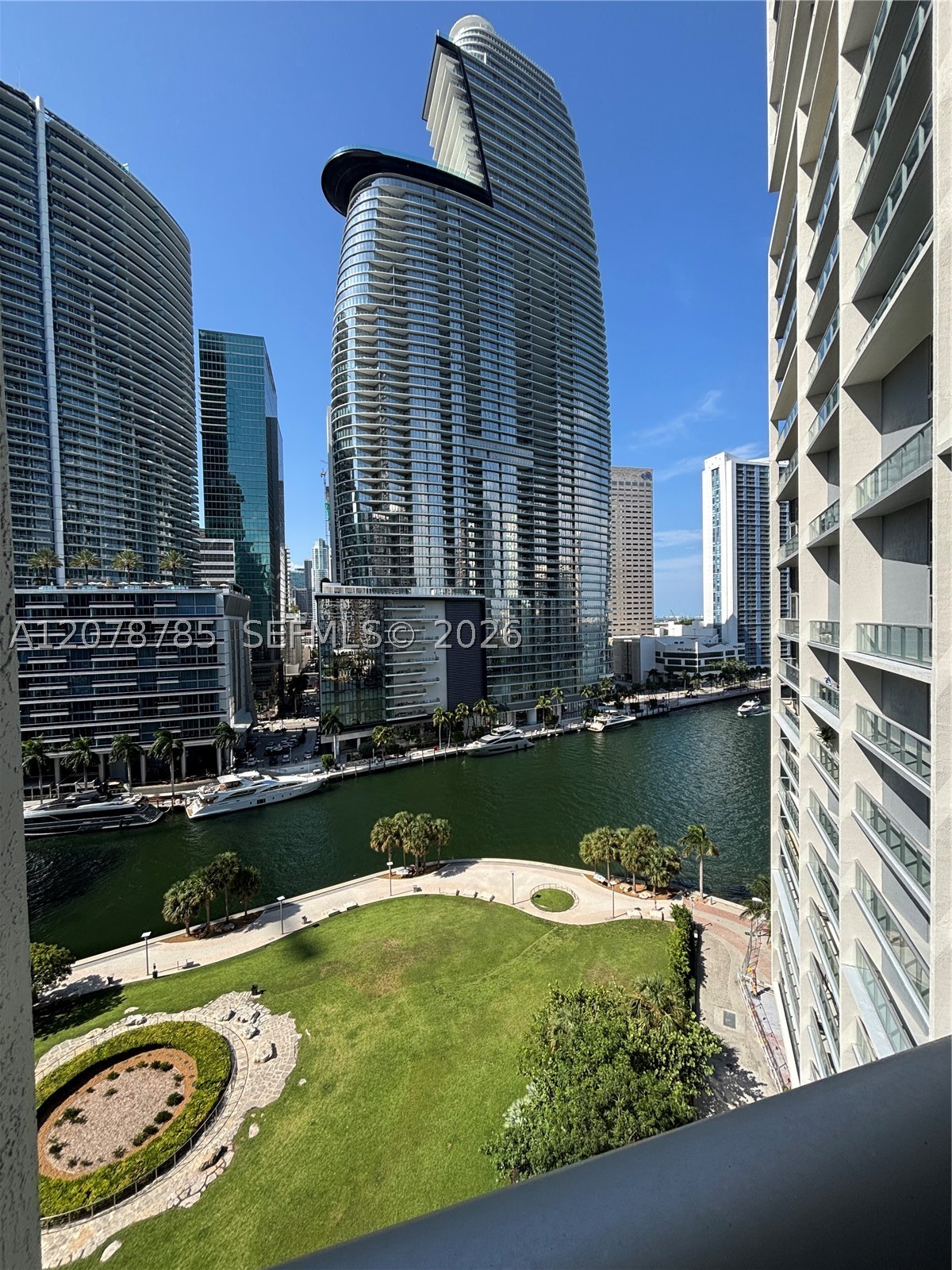 475 Brickell Ave #1410, Miami FL 33131