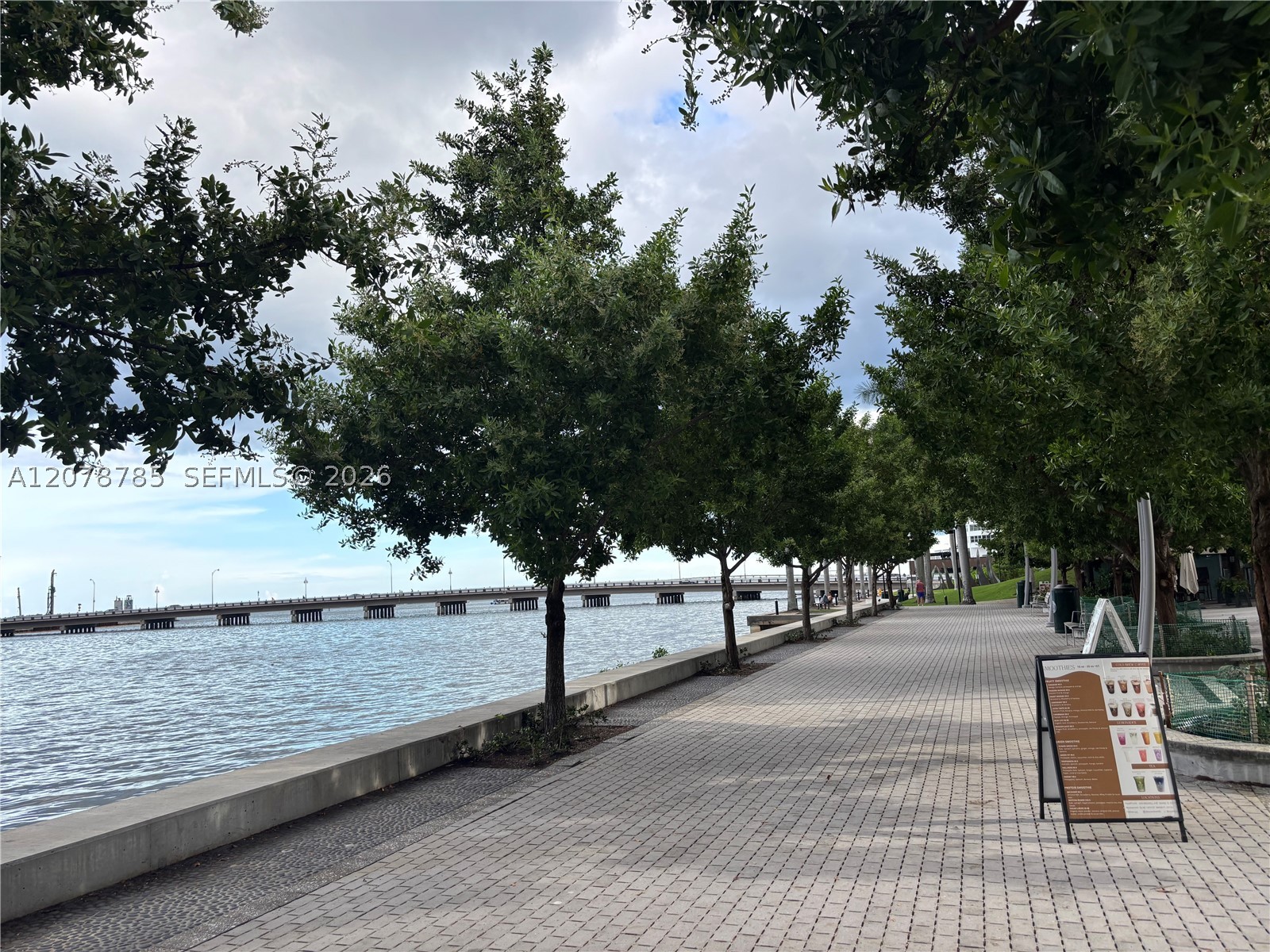 475 Brickell Ave #1410, Miami FL 33131