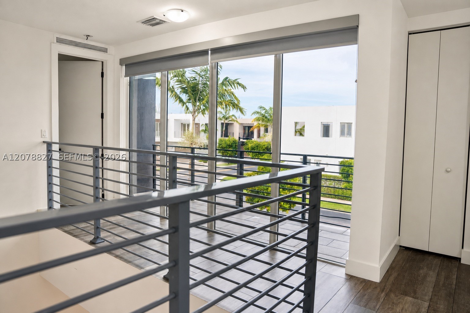7560 NW 101st Ct #7560, Doral FL 33178