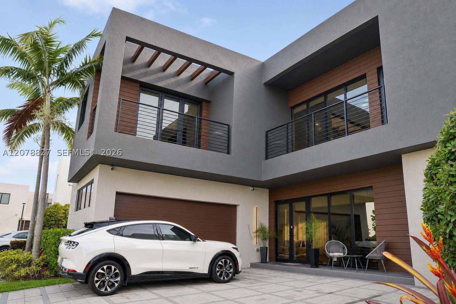 7560 NW 101st Ct #7560, Doral FL 33178