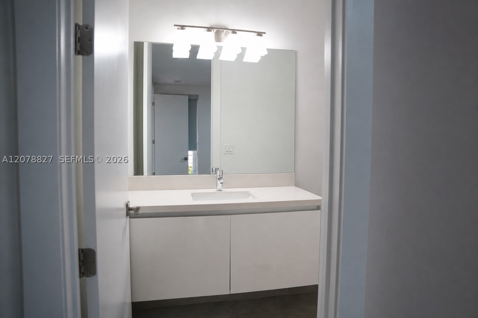 7560 NW 101st Ct #7560, Doral FL 33178