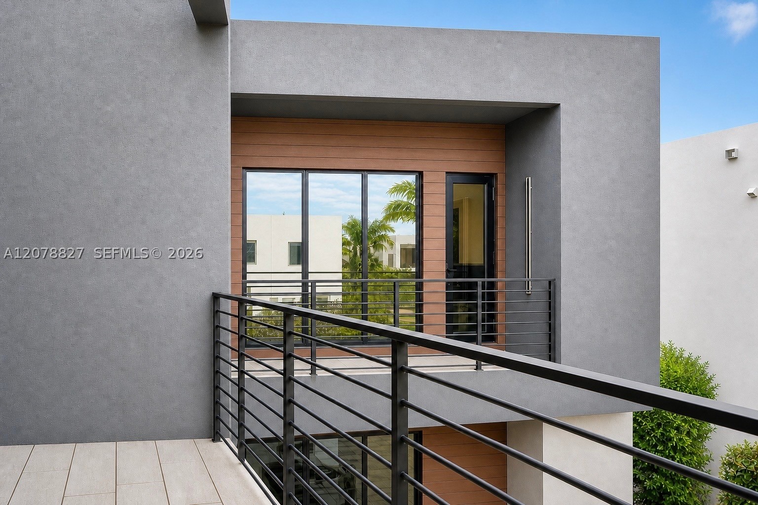 7560 NW 101st Ct #7560, Doral FL 33178