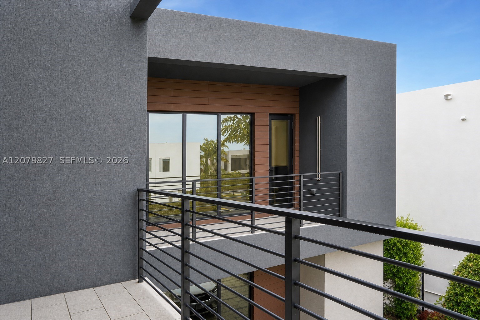 7560 NW 101st Ct #7560, Doral FL 33178