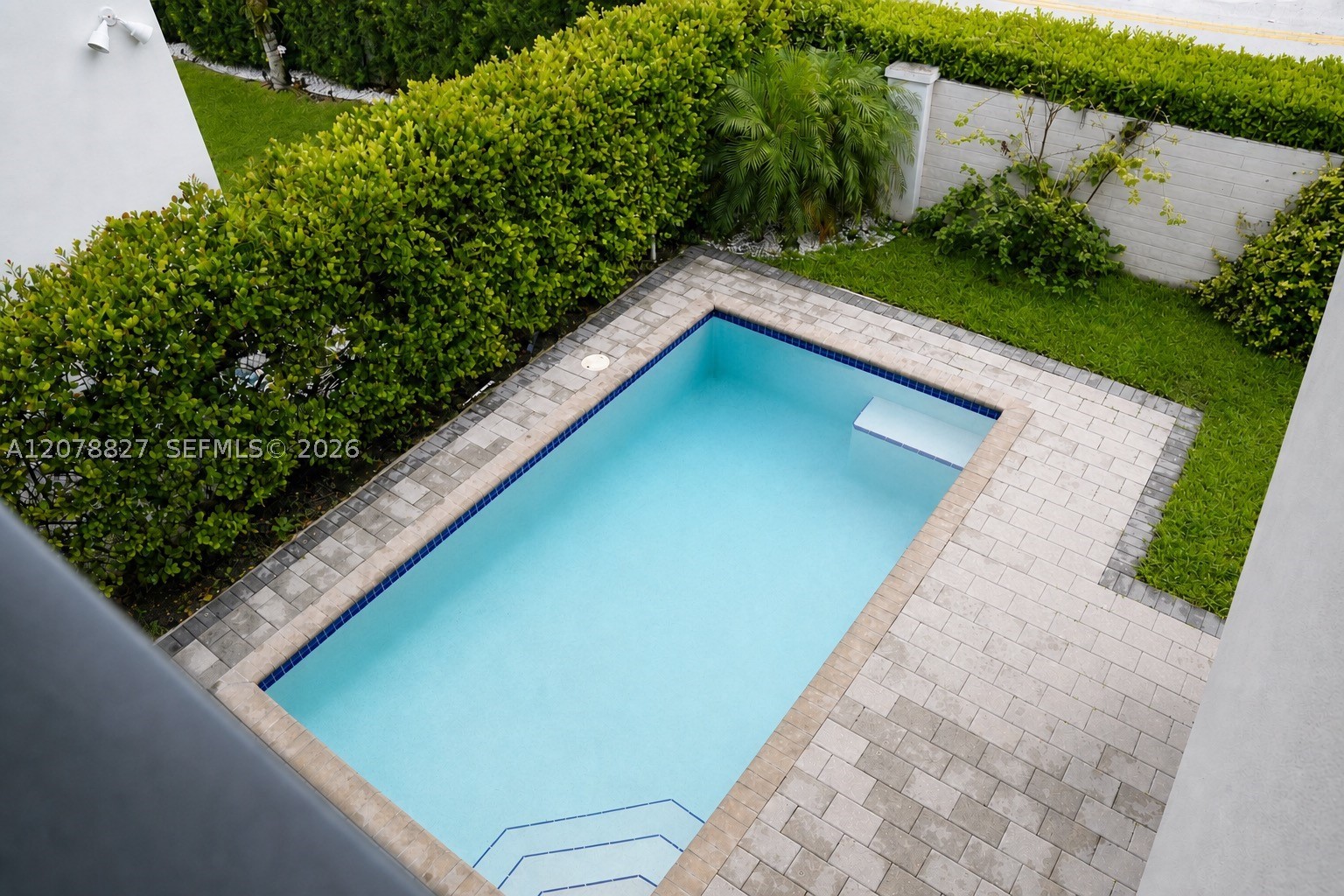 7560 NW 101st Ct #7560, Doral FL 33178