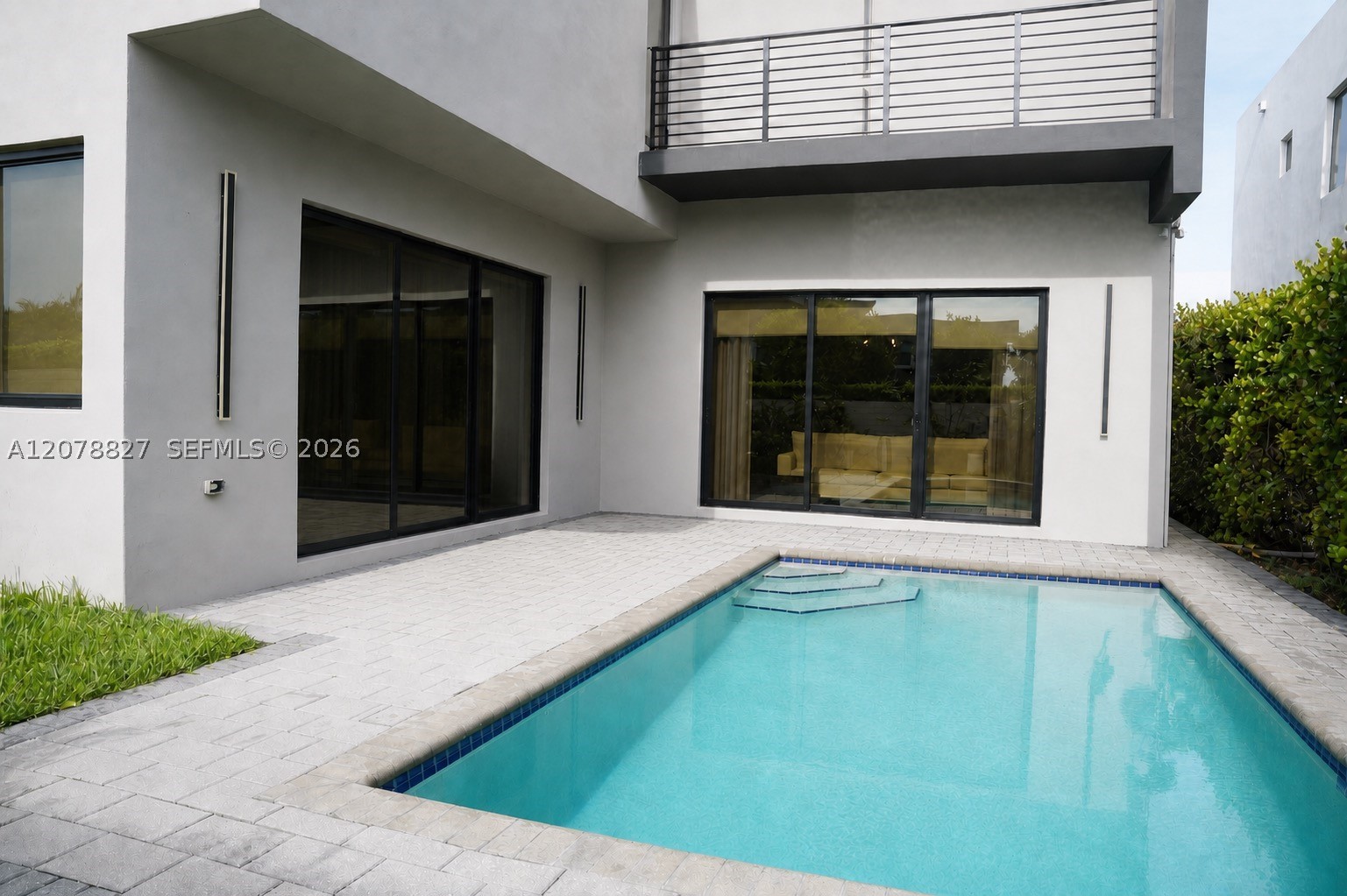 7560 NW 101st Ct #7560, Doral FL 33178