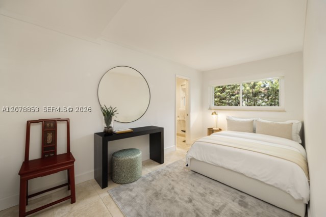 205 S Shore Dr S, Miami FL 33133