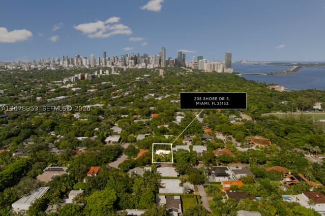 205 S Shore Dr S, Miami FL 33133