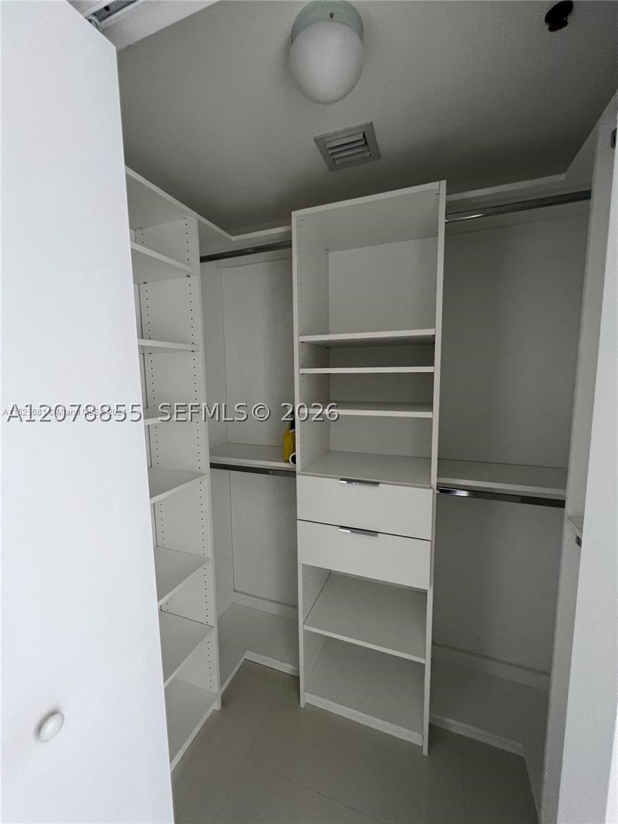 488 NE 18th St #3100, Miami FL 33132