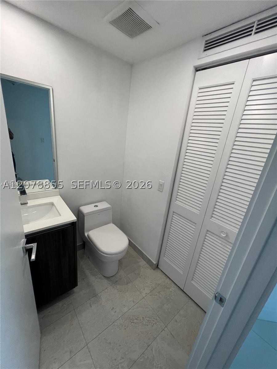 488 NE 18th St #3100, Miami FL 33132