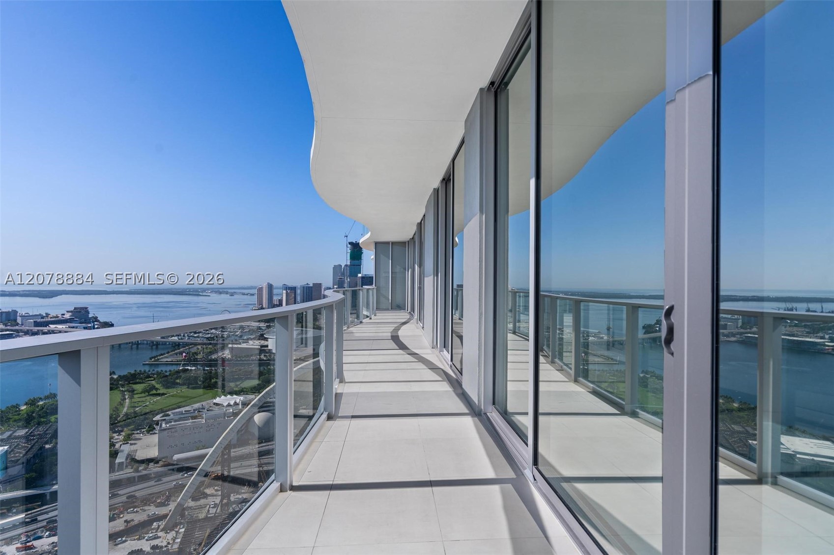 1400 Biscayne Blvd #4504, Miami FL 33132