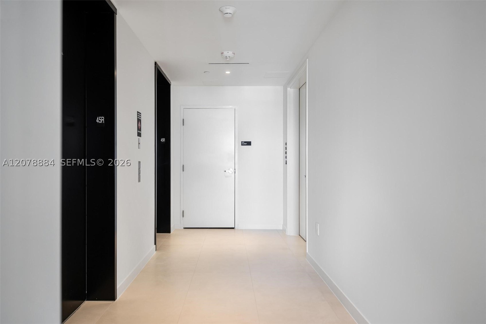 1400 Biscayne Blvd #4504, Miami FL 33132