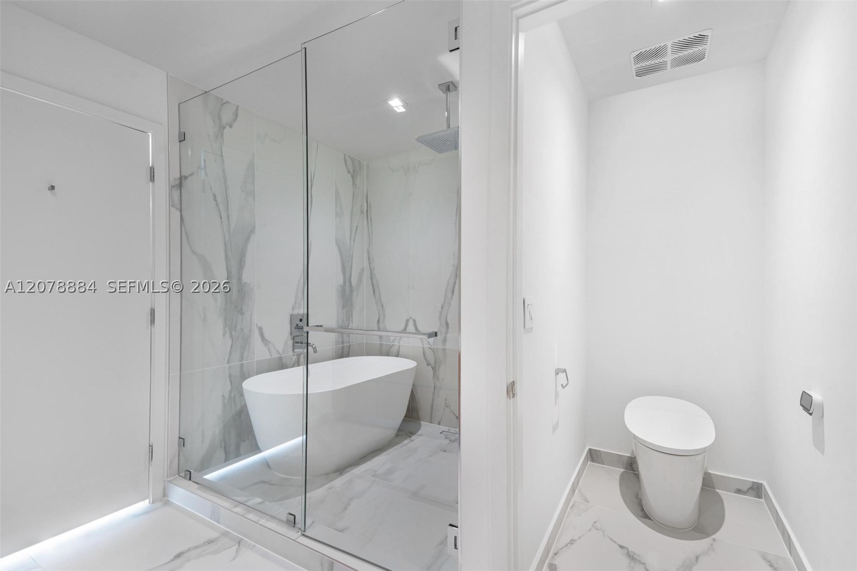 1400 Biscayne Blvd #4504, Miami FL 33132