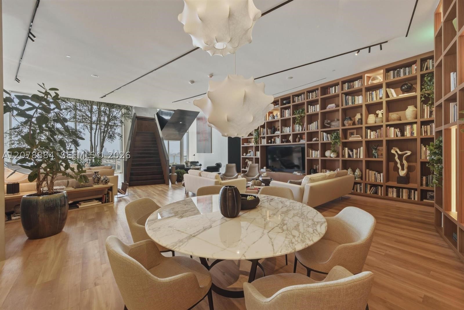 1400 Biscayne Blvd #4504, Miami FL 33132