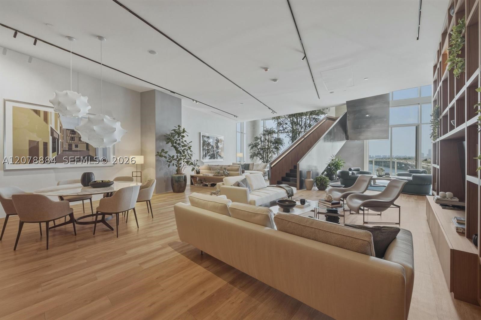 1400 Biscayne Blvd #4504, Miami FL 33132