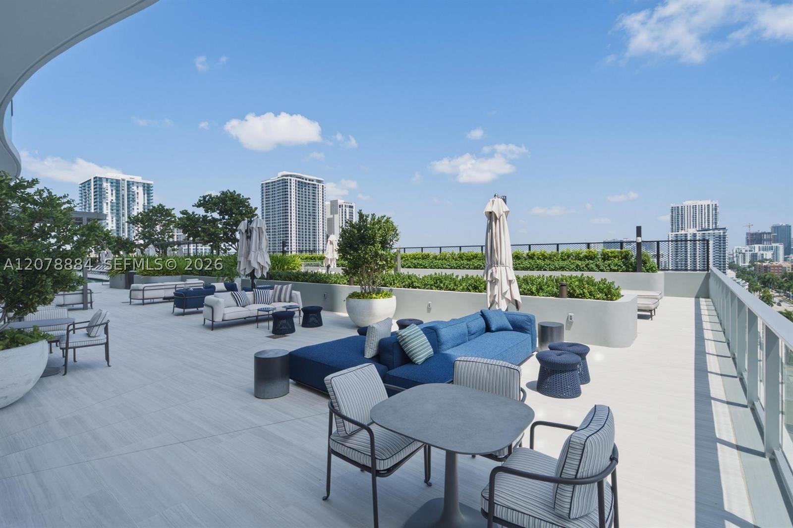 1400 Biscayne Blvd #4504, Miami FL 33132