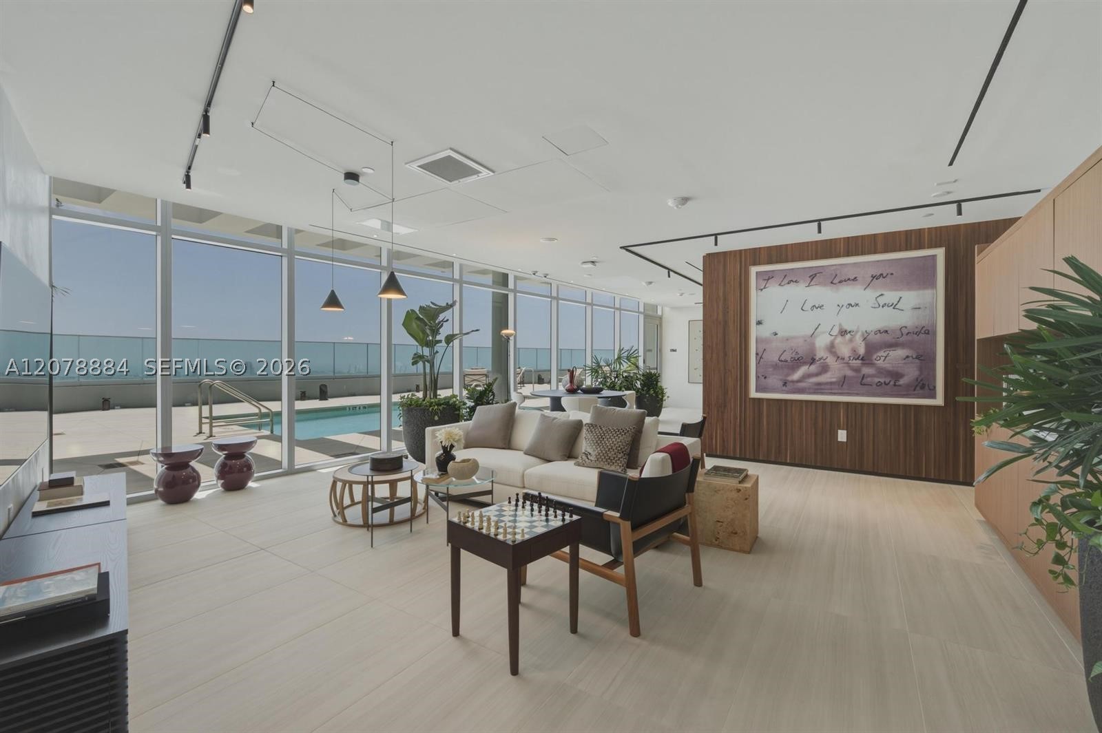 1400 Biscayne Blvd #4504, Miami FL 33132