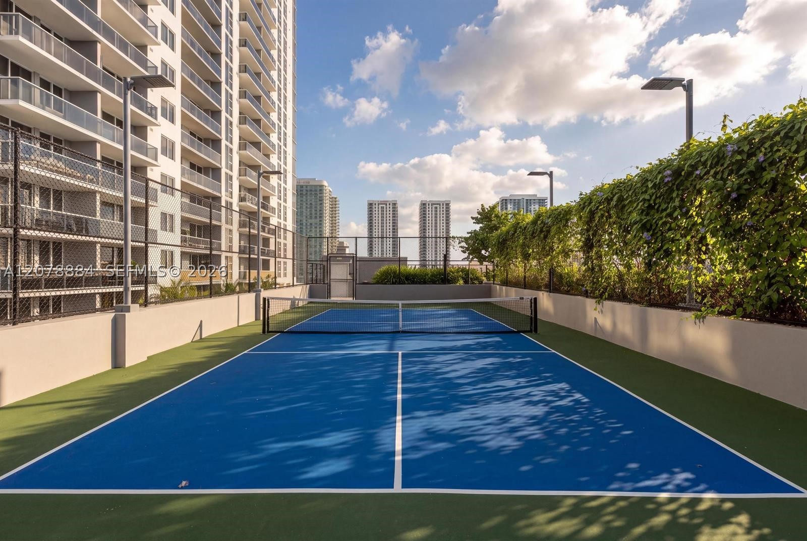 1400 Biscayne Blvd #4504, Miami FL 33132