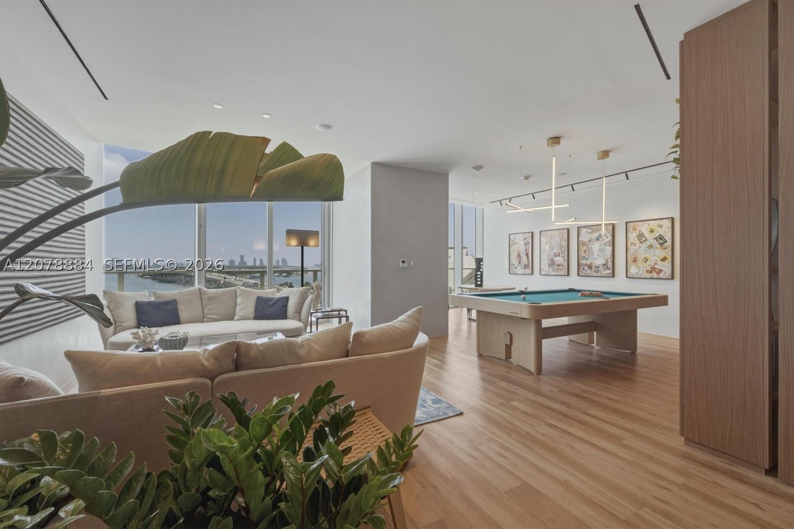 1400 Biscayne Blvd #4504, Miami FL 33132