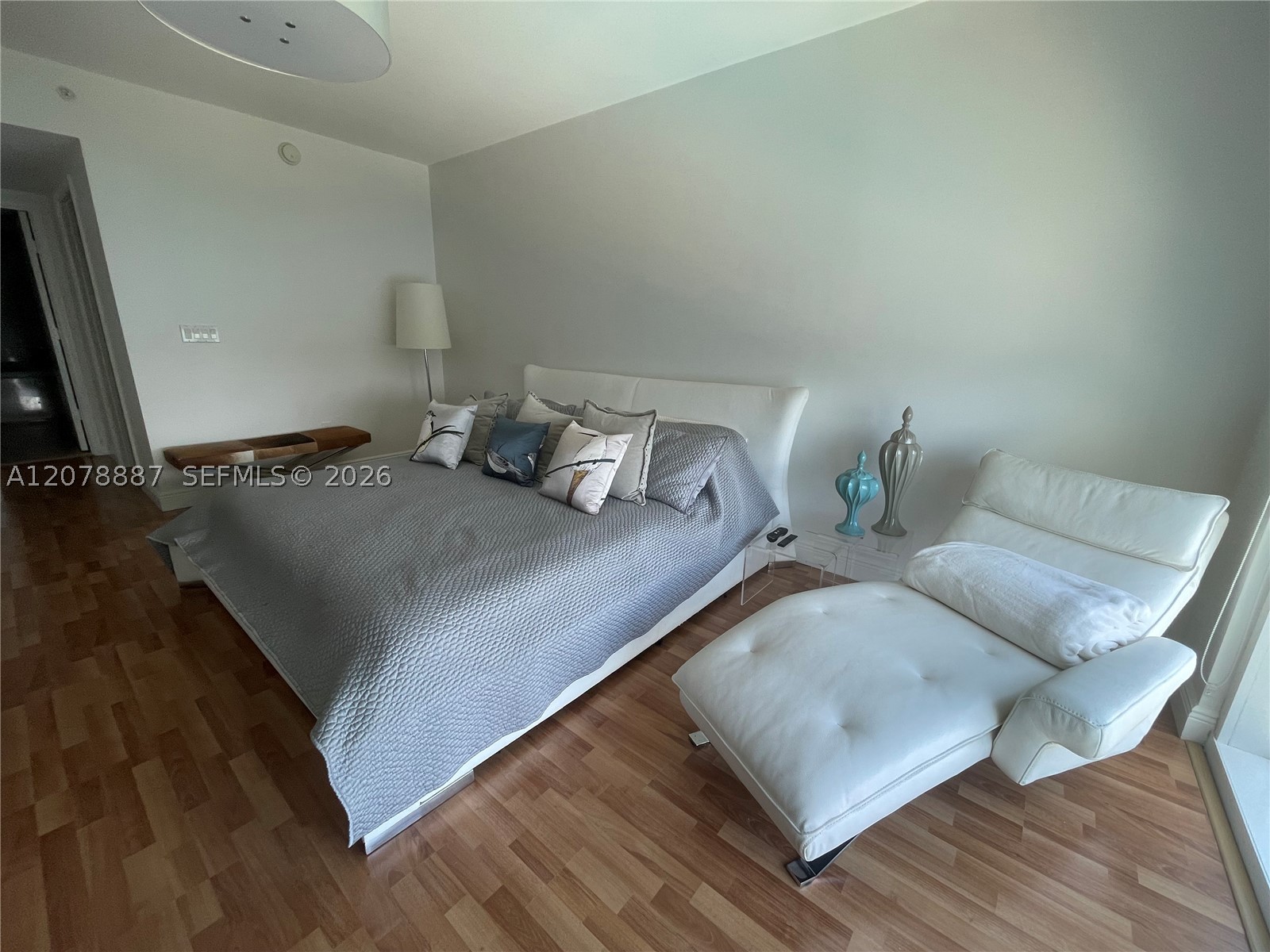 3301 NE 183rd St #1105, Aventura FL 33160