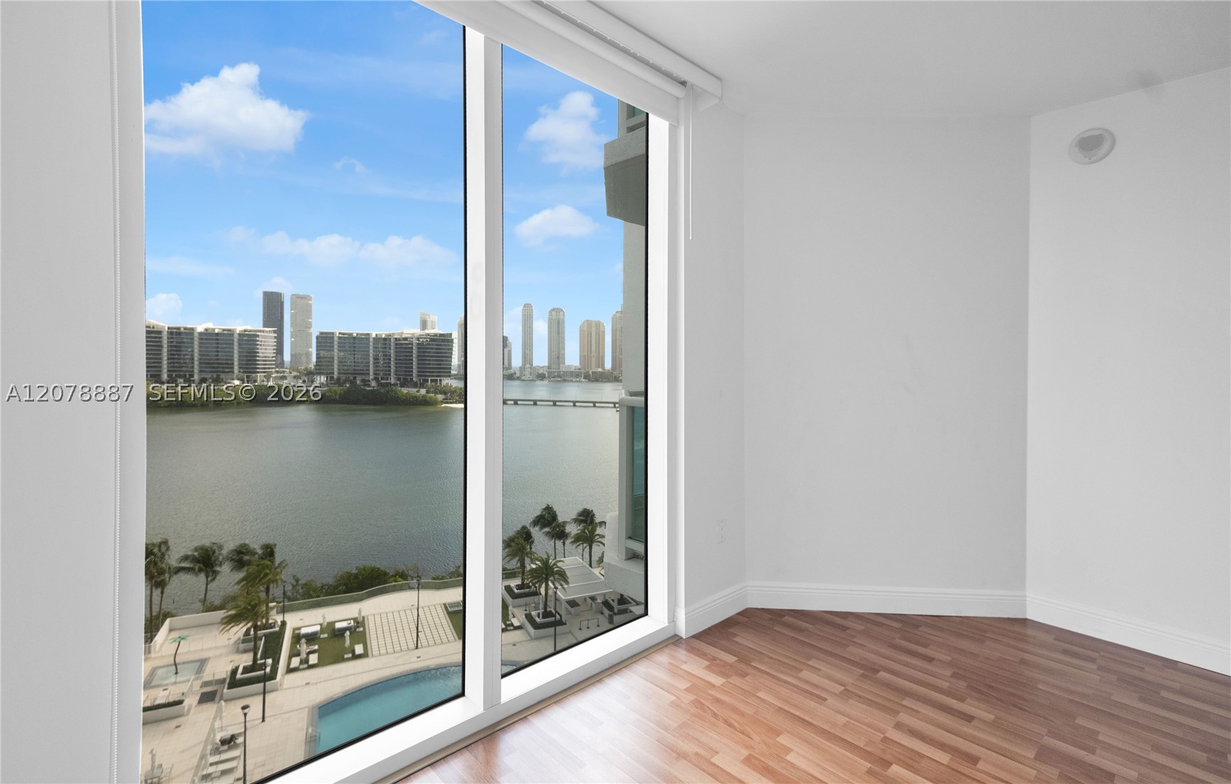 3301 NE 183rd St #1105, Aventura FL 33160