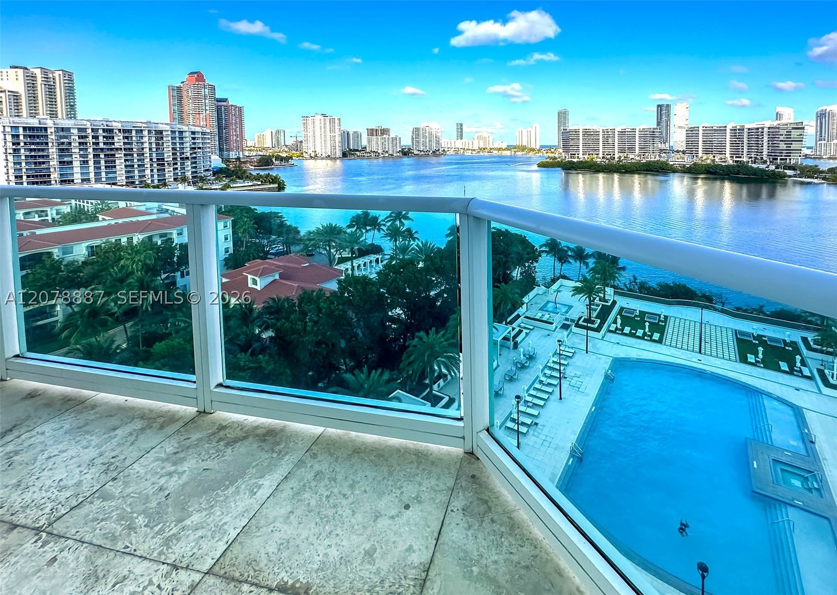 3301 NE 183rd St #1105, Aventura FL 33160