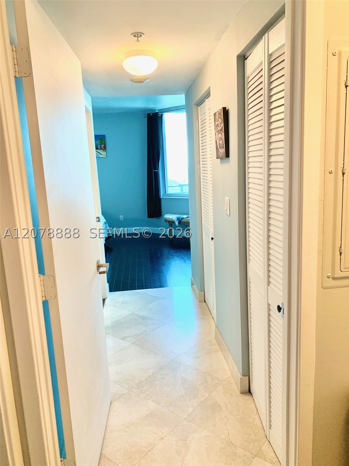 325 S Biscayne Blvd #2714, Miami FL 33131