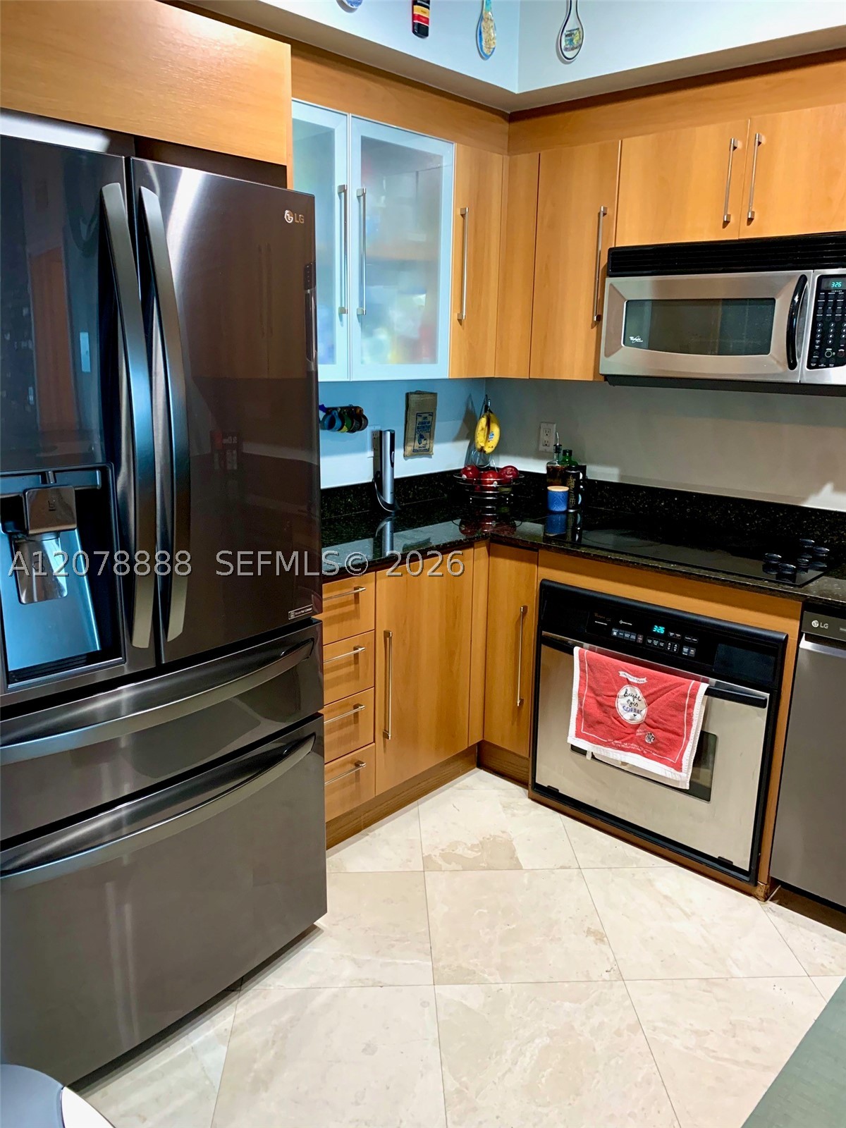 325 S Biscayne Blvd #2714, Miami FL 33131