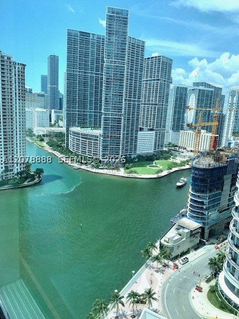 325 S Biscayne Blvd #2714, Miami FL 33131