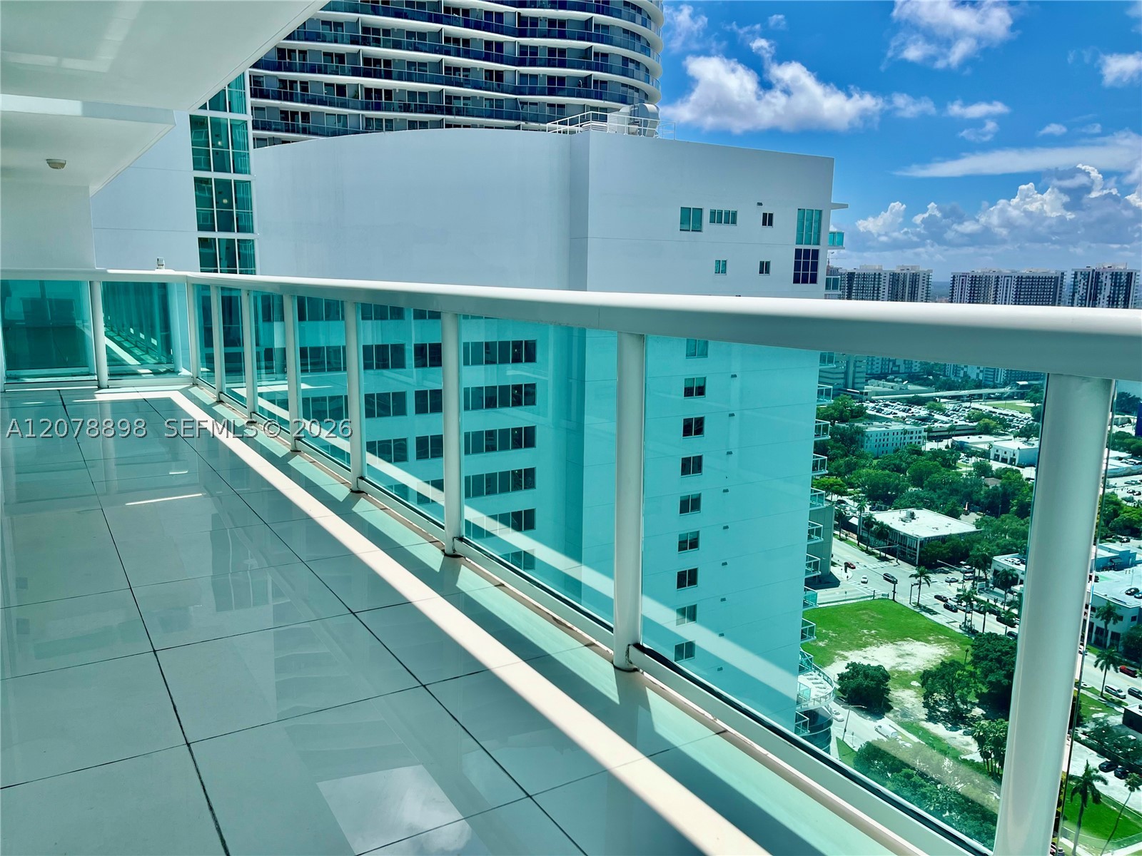 1800 N Bayshore Dr #3710, Miami FL 33132