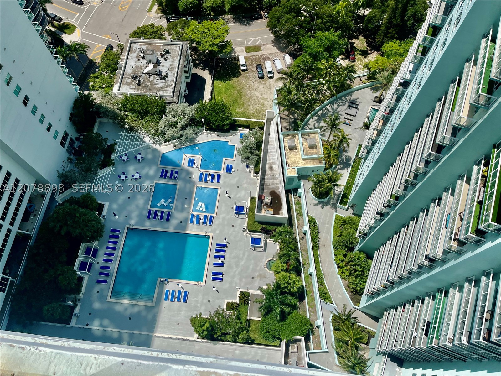 1800 N Bayshore Dr #3710, Miami FL 33132