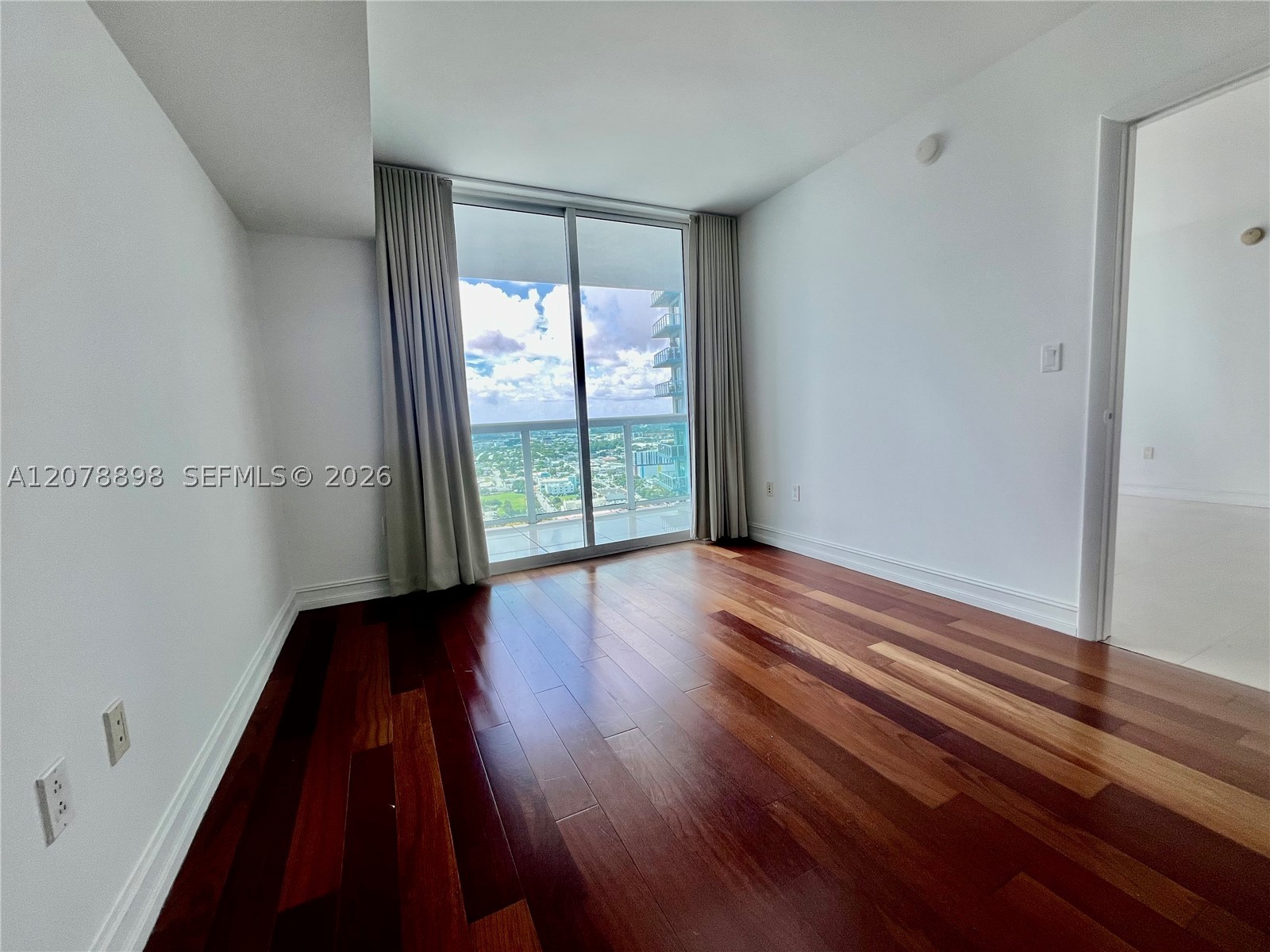 1800 N Bayshore Dr #3710, Miami FL 33132