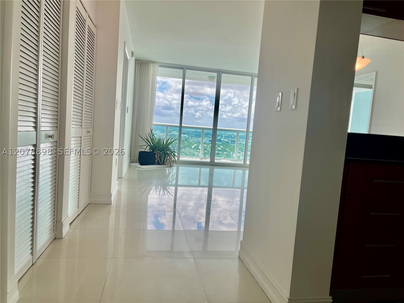 1800 N Bayshore Dr #3710, Miami FL 33132