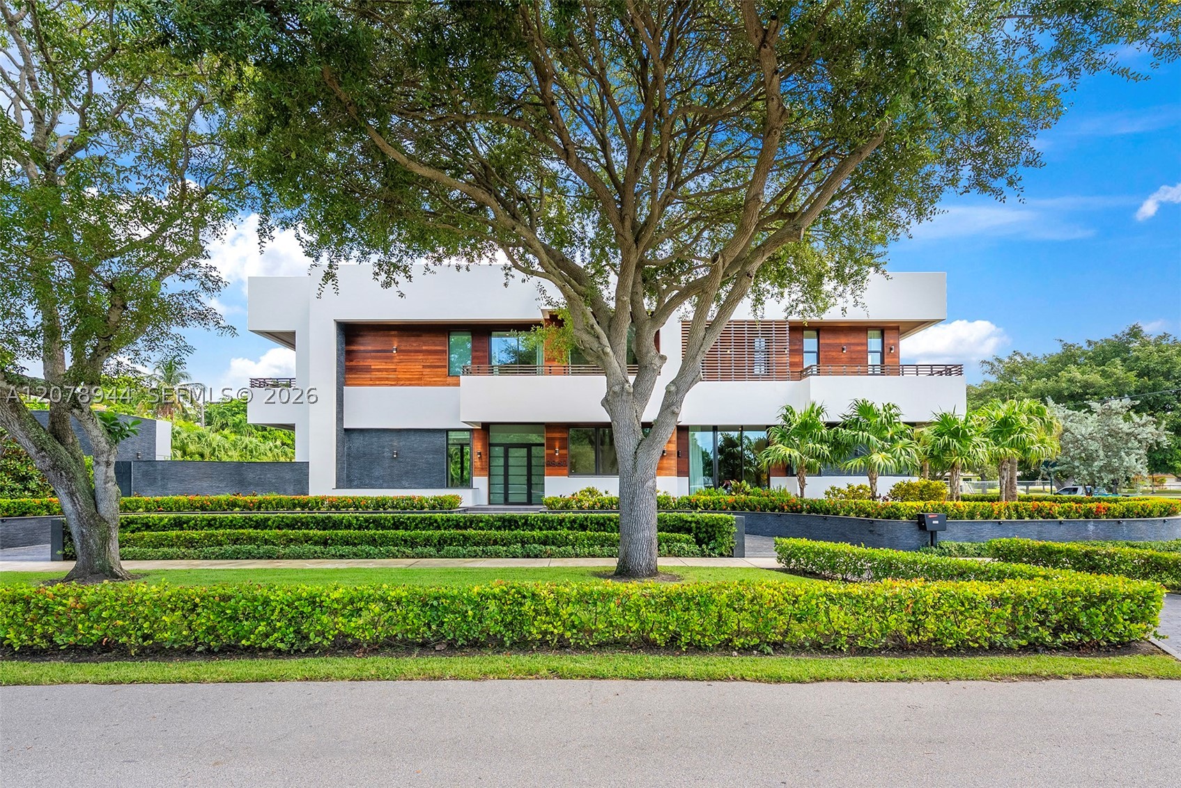 9860 NE 5th Ave Rd, Miami Shores FL 33138