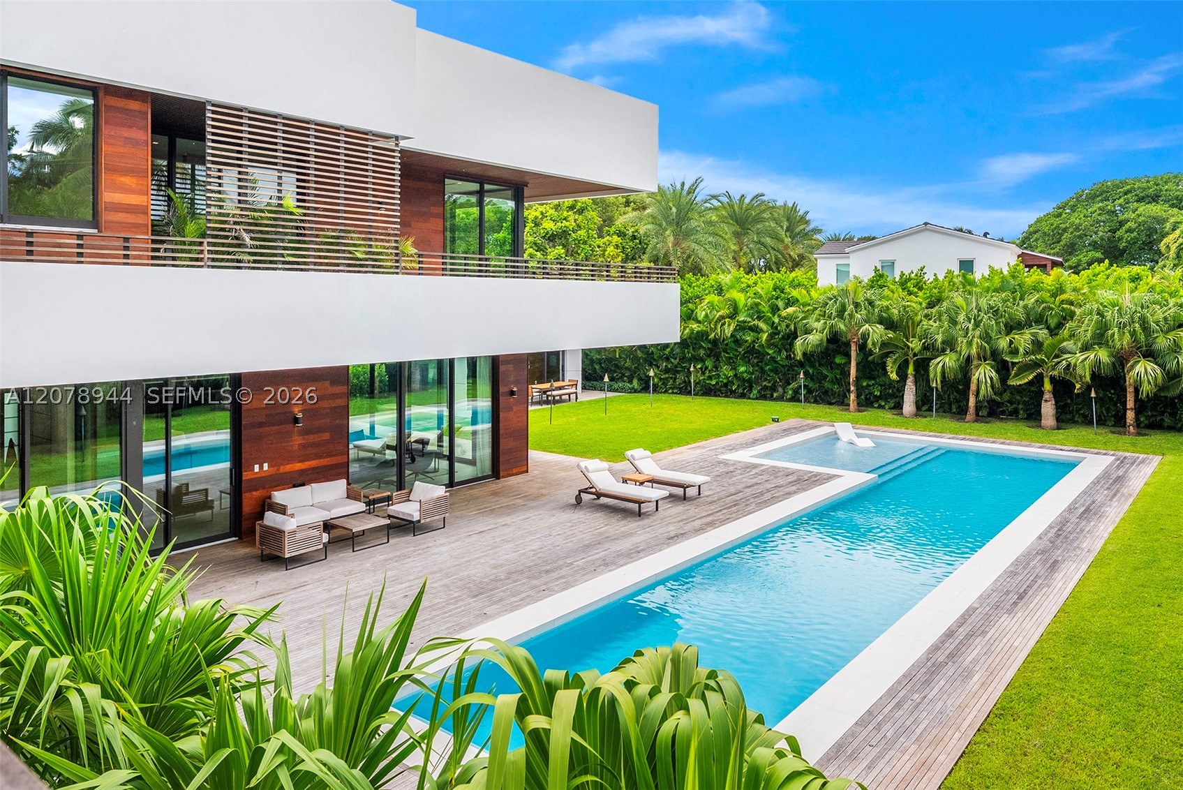 9860 NE 5th Ave Rd, Miami Shores FL 33138
