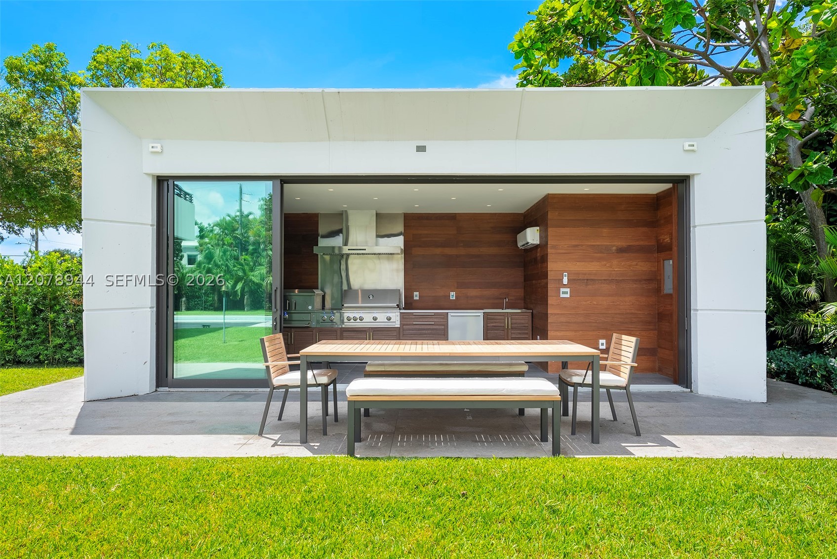 9860 NE 5th Ave Rd, Miami Shores FL 33138