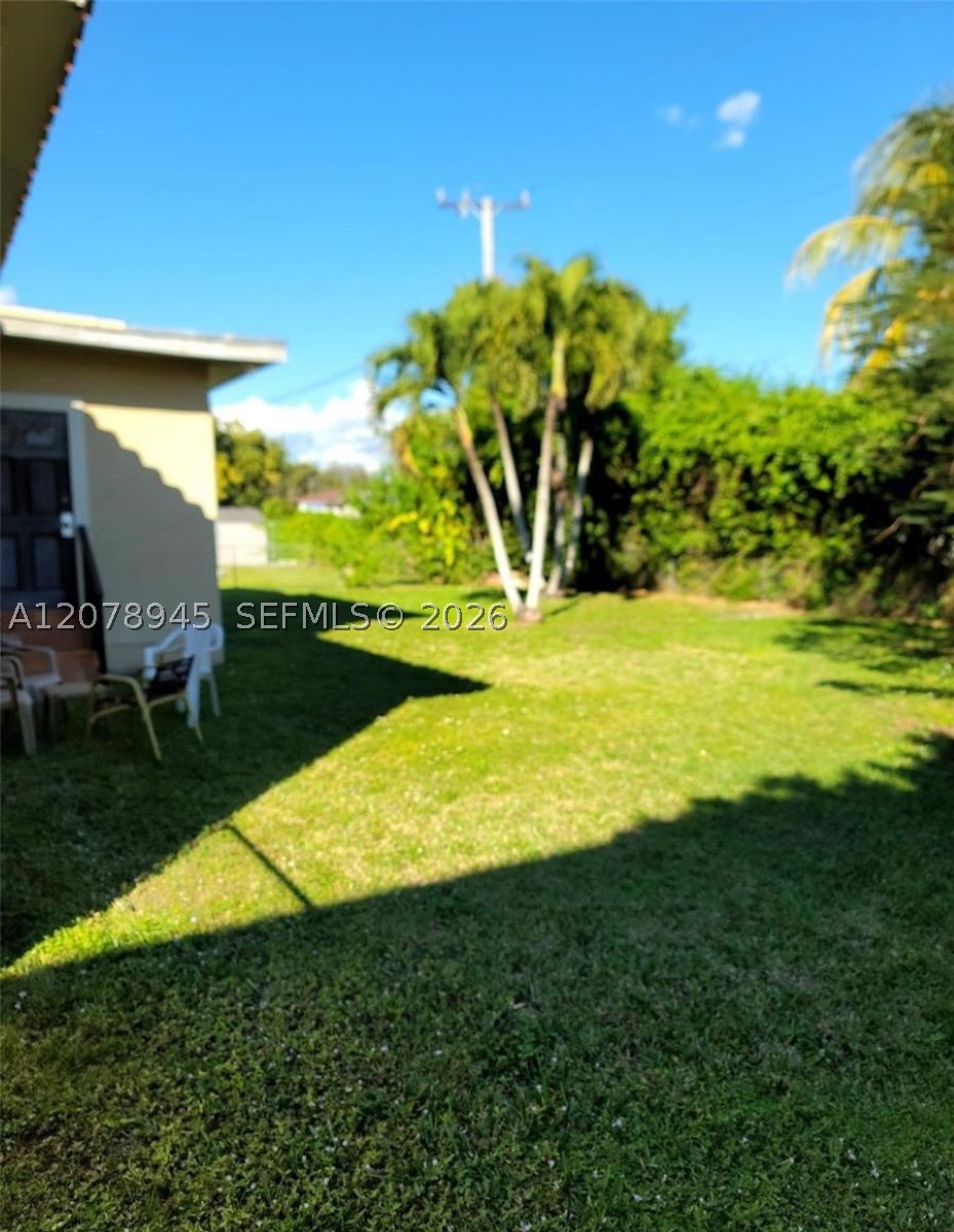 1645 SW 83rd Ave, Miami FL 33155