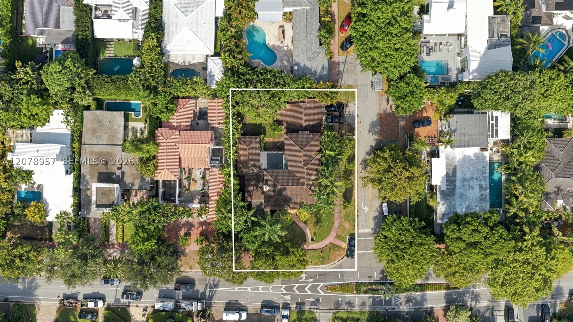 5680 Pine Tree Dr, Miami Beach FL 33140