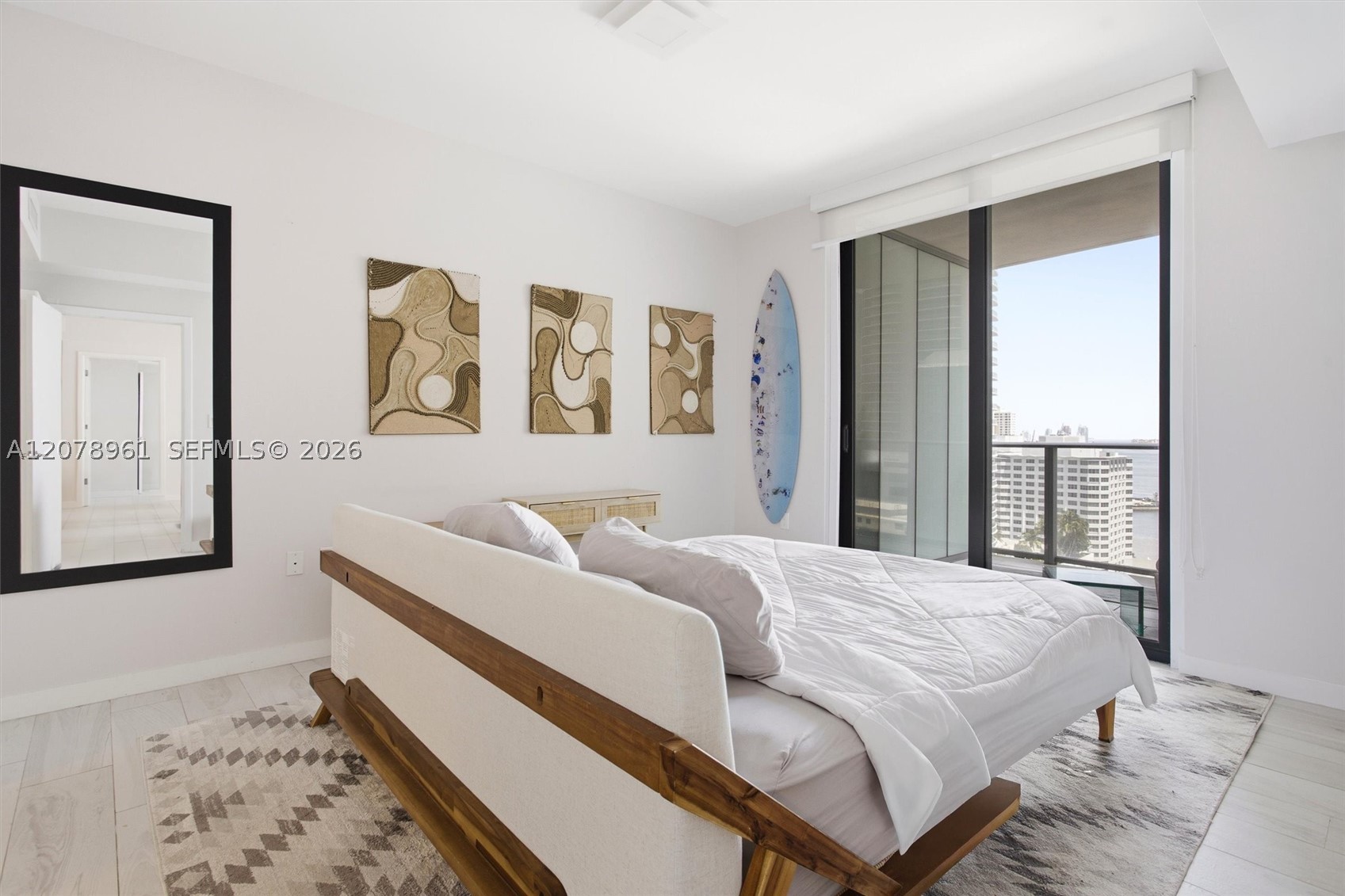 1010 Brickell Ave #2102, Miami FL 33131