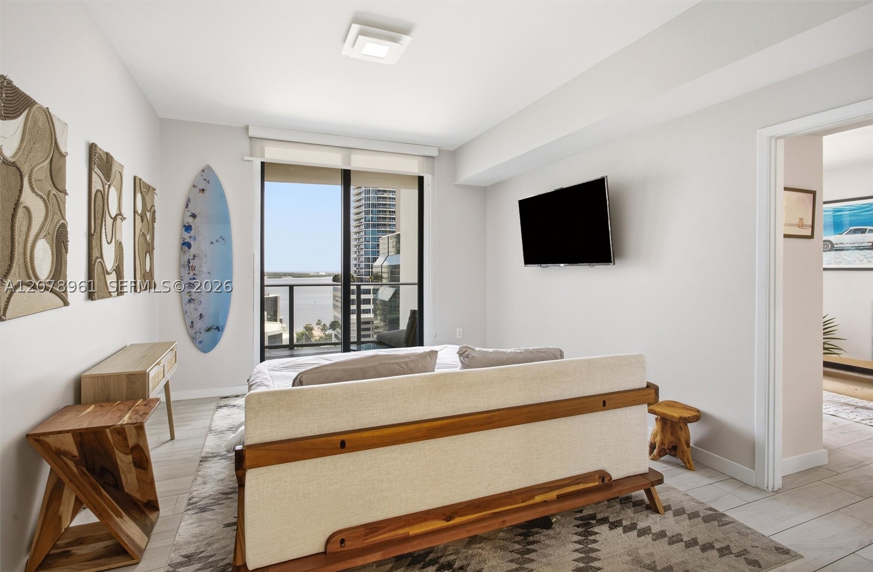 1010 Brickell Ave #2102, Miami FL 33131