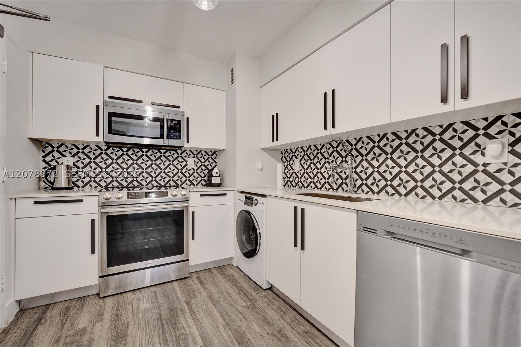 9195 Collins Ave #1109, Surfside FL 33154