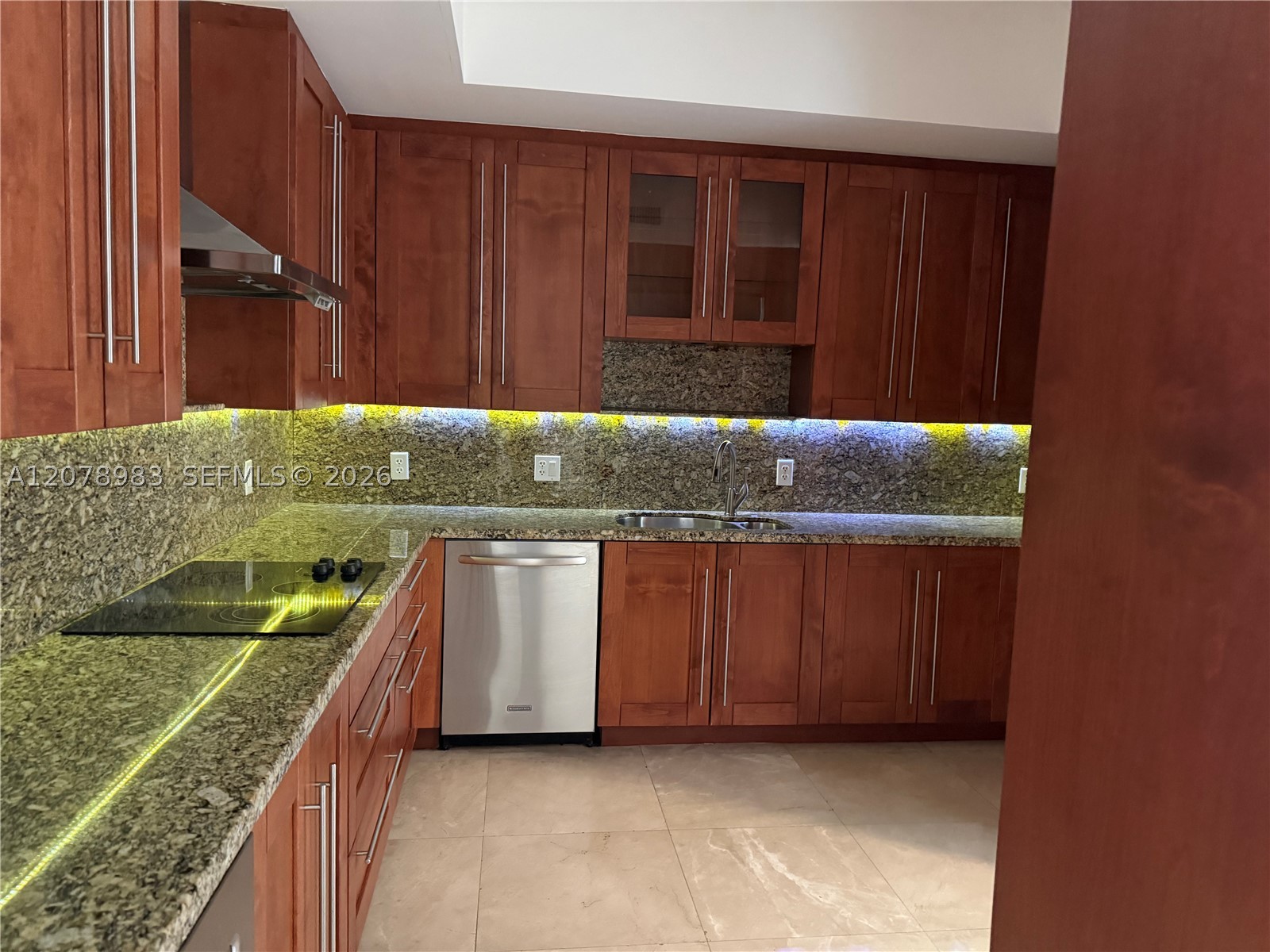 Coral Gables FL 33134 - A12078983