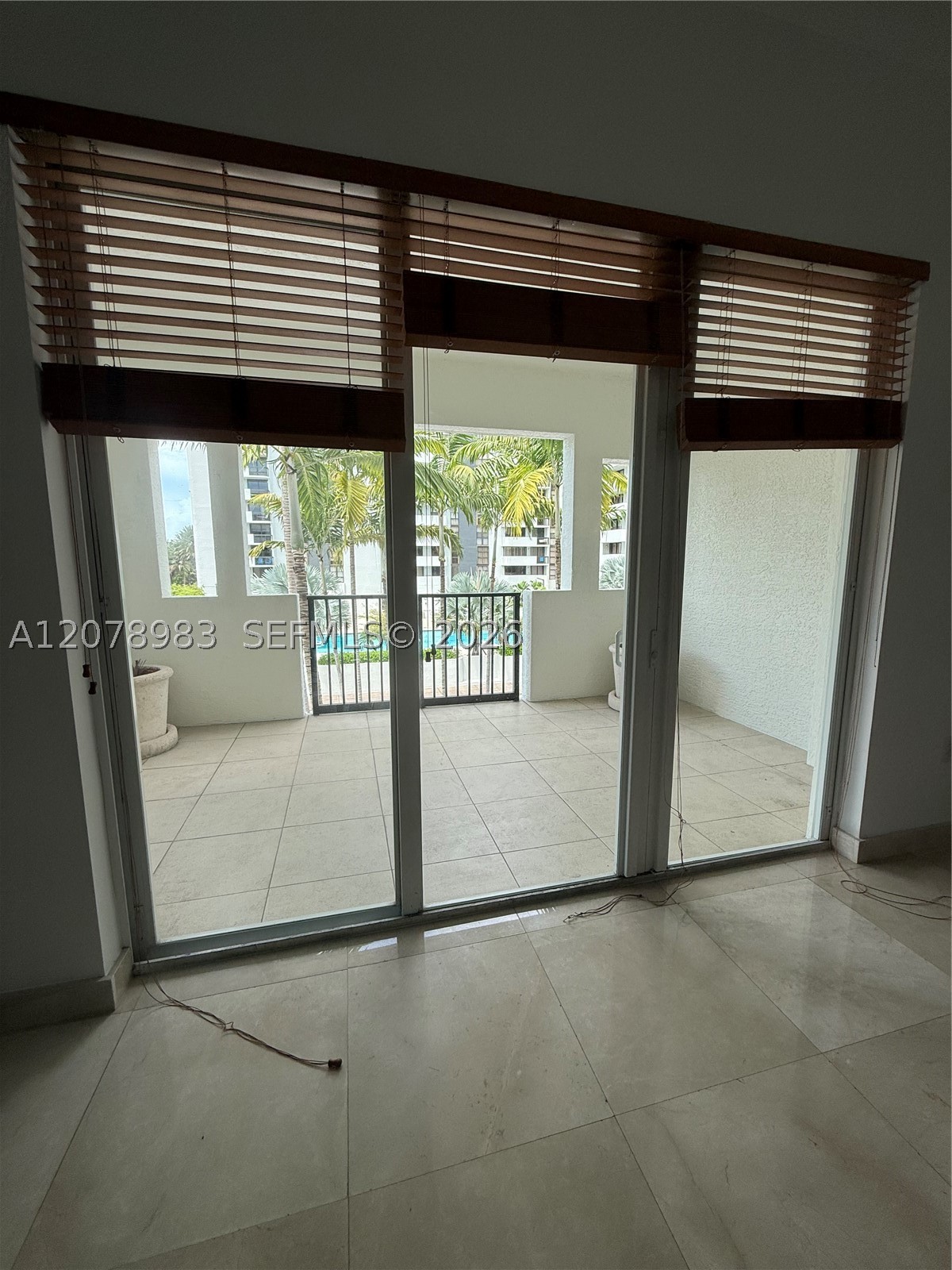 Coral Gables FL 33134 - A12078983