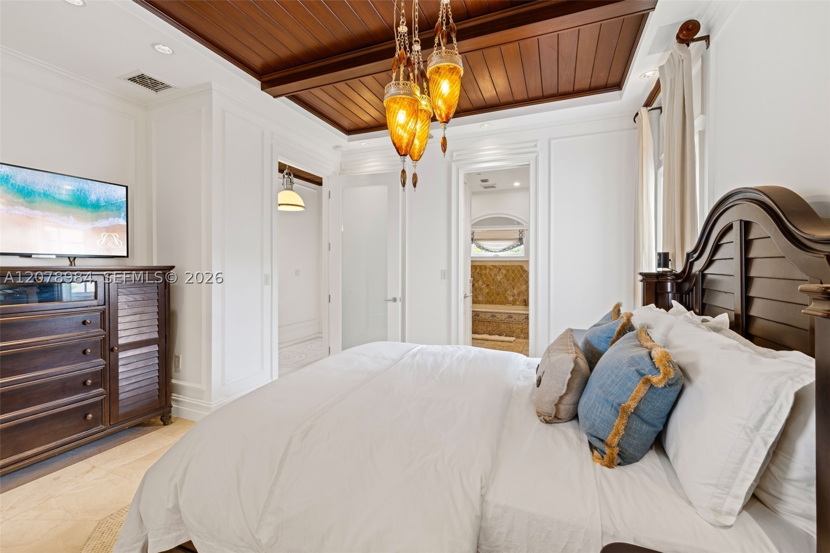 15723 Fisher Island Dr #15723, Miami Beach FL 33109