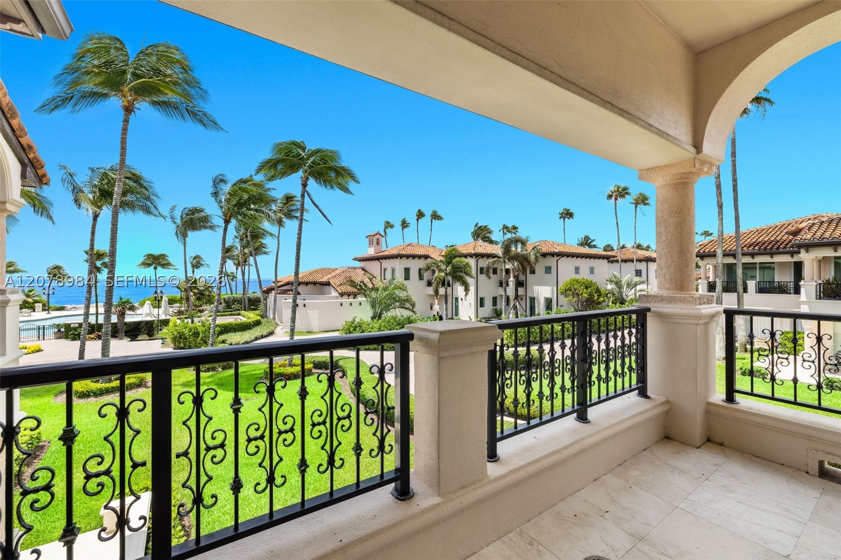 15723 Fisher Island Dr #15723, Miami Beach FL 33109