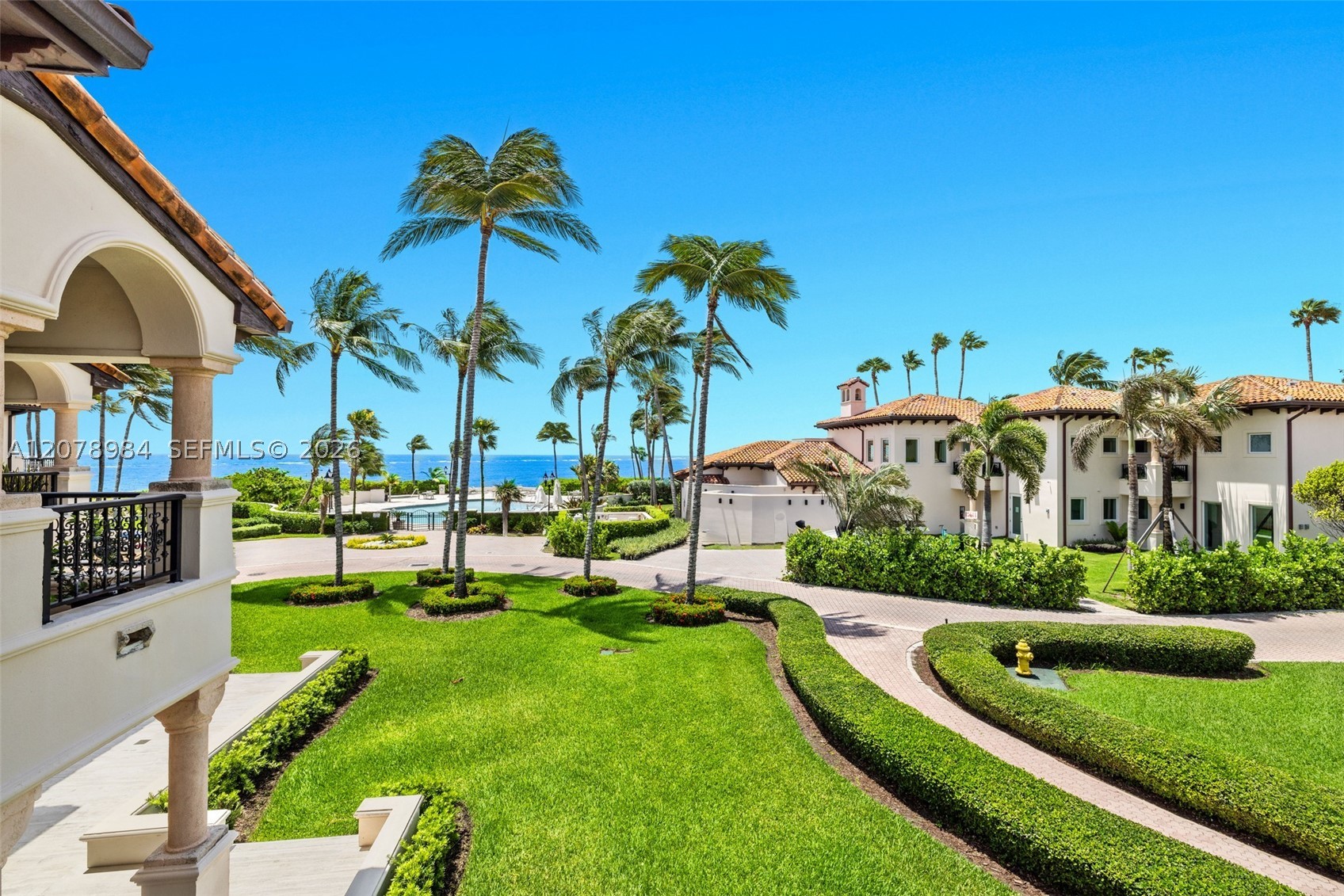 15723 Fisher Island Dr #15723, Miami Beach FL 33109