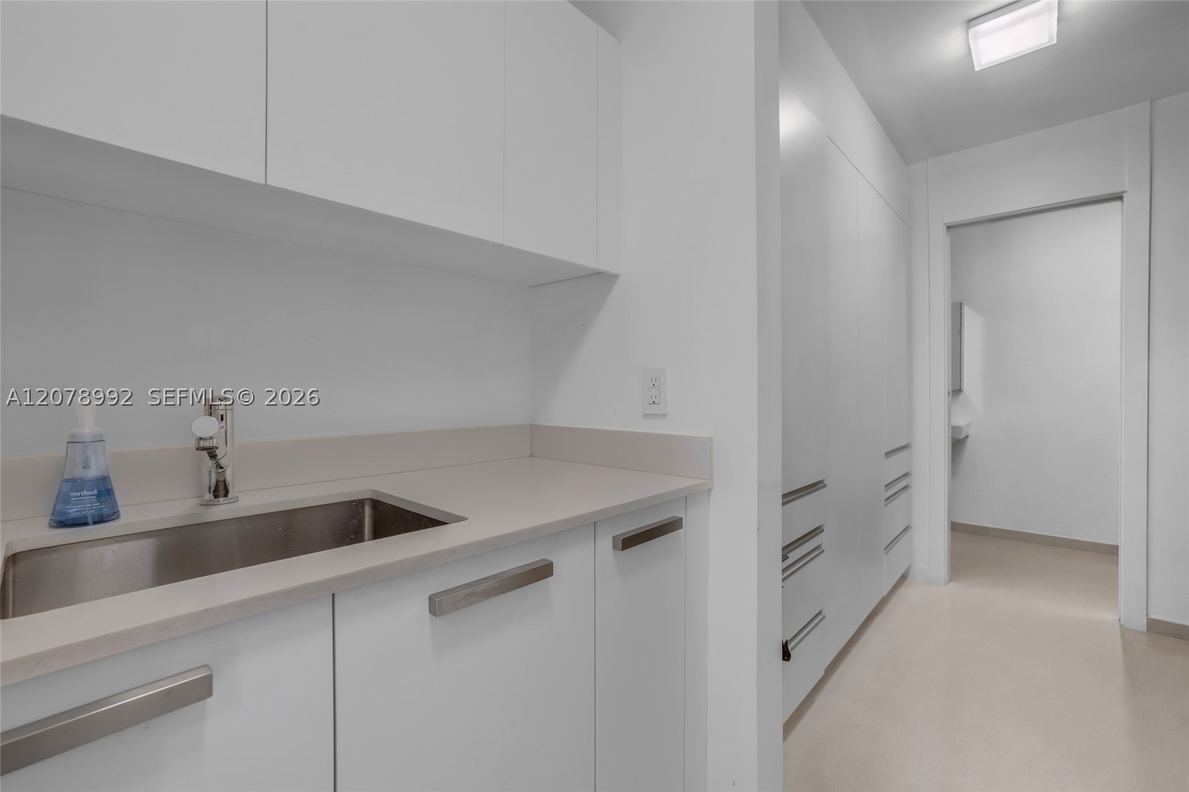 360 Ocean Dr #1102S, Key Biscayne FL 33149