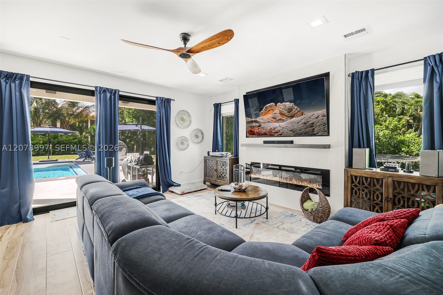 7516 SW 190th St, Cutler Bay FL 33157