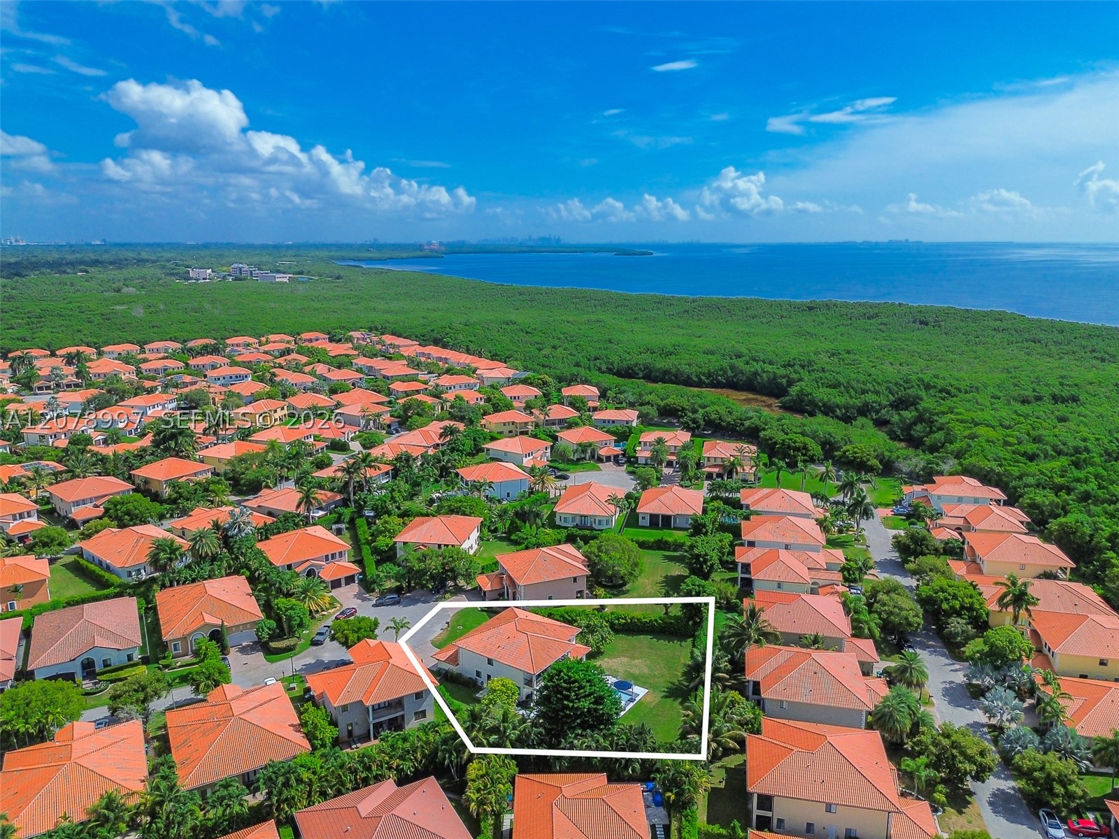 7516 SW 190th St, Cutler Bay FL 33157