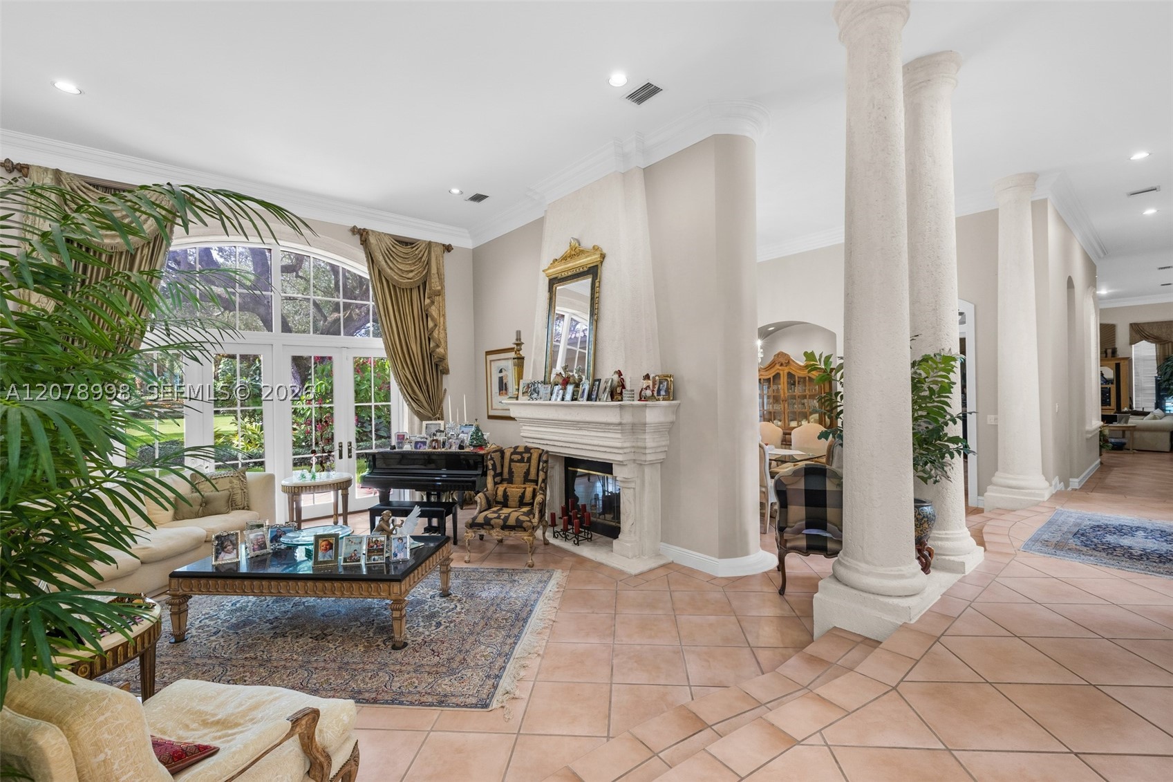 8430 SW 98th St, Miami FL 33156